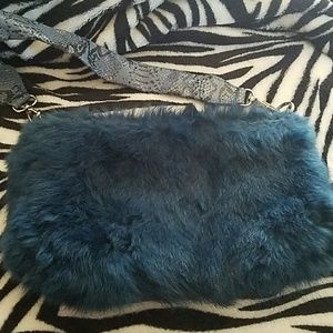 BESSO fur blue purse with blue snakeskin strap
